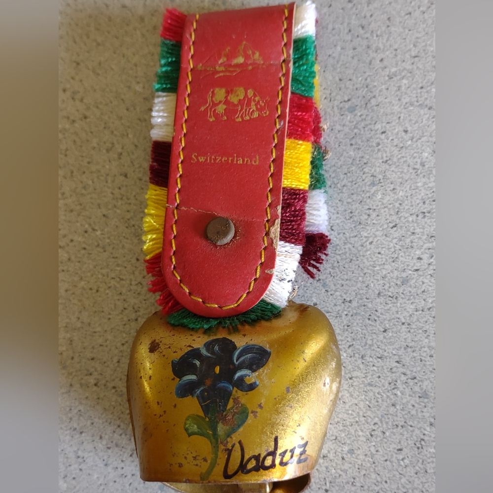 Firm Final price!*Swiss cow/goat bell+BONUS